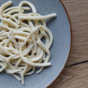 Pyszne opcje makaronów, które można jeść na diecie keto